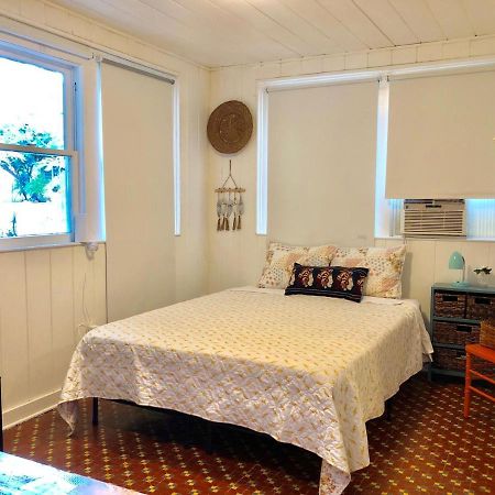 Private Studio With Free Parking Майами Экстерьер фото
