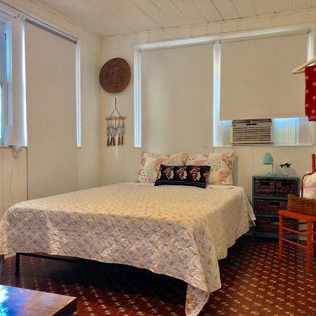 Private Studio With Free Parking Майами Экстерьер фото
